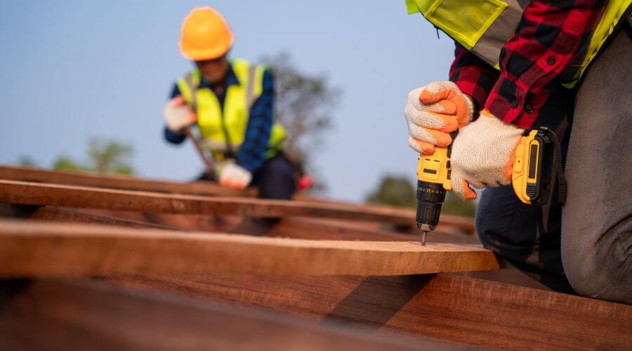 Professional Flat Roofing Installation in Buna, TX